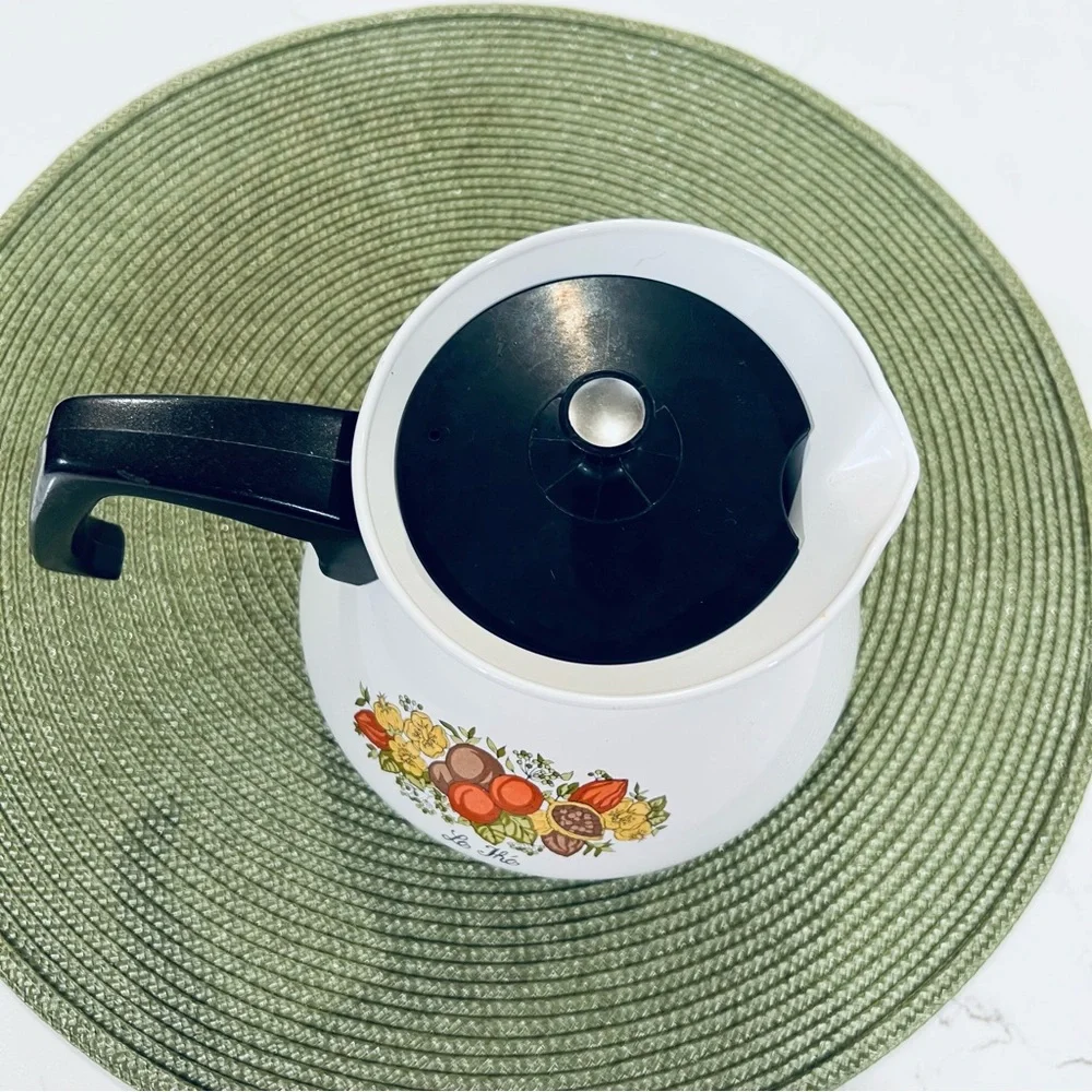Vtg Corning Ware P-104 Spice of Life "Le The" 6 Cup Coffee Tea Pot Kettle W/Lid - Picture 3 of 10